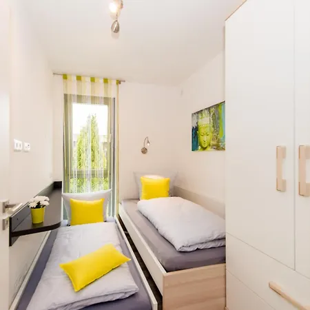 Apartment Komfort-wohnung Family-loggia Bei Fam Horster